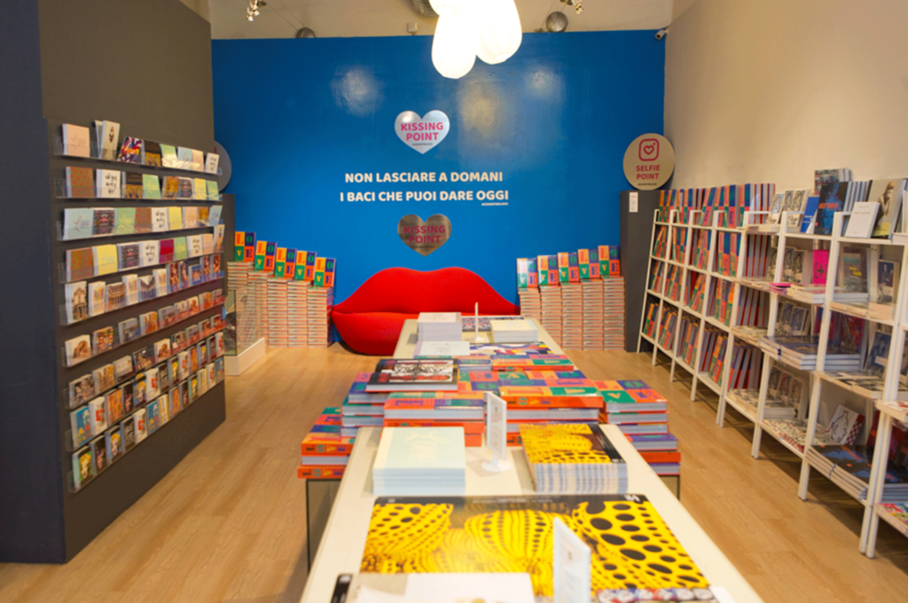 bookshop-gallerie-11