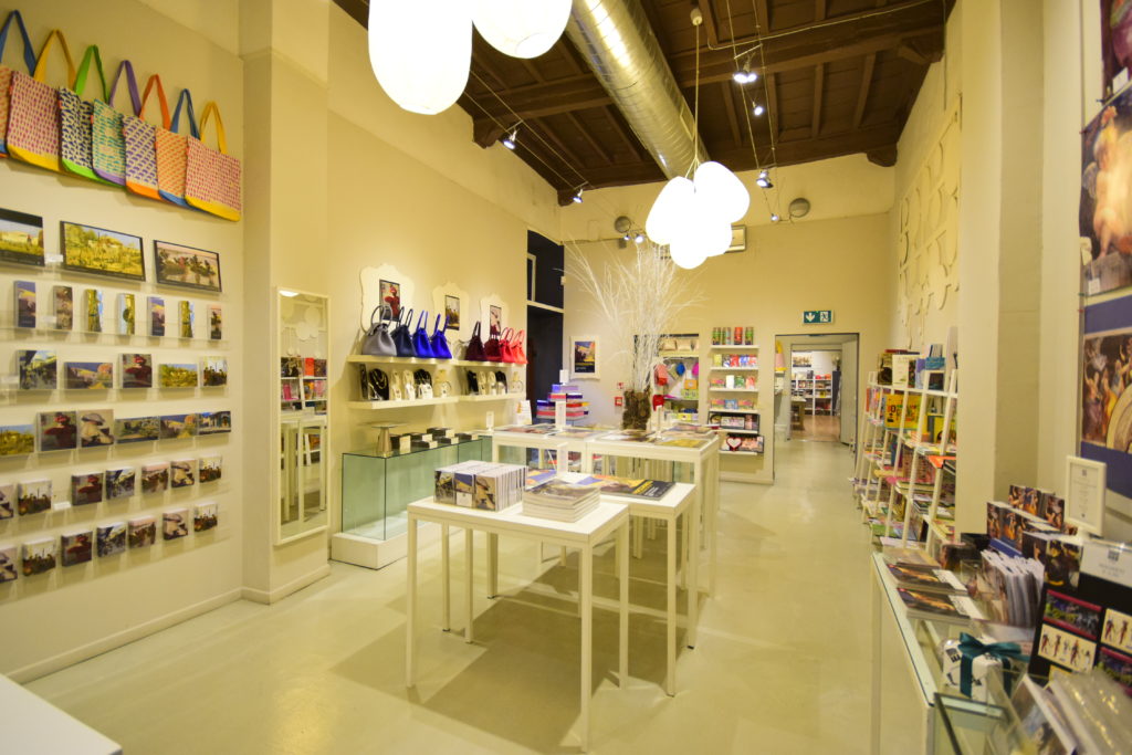 marzo-2016-foto-store (1)